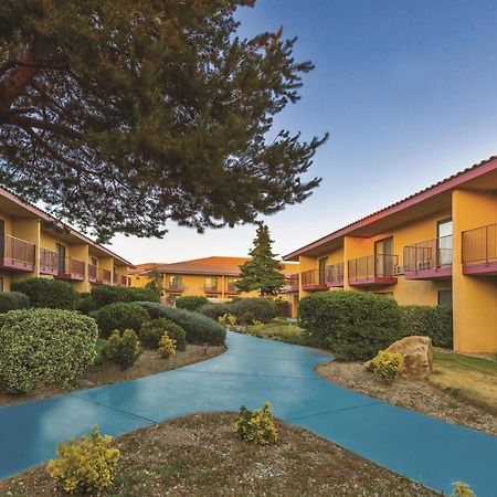 Hotel Baymont By Wyndham Tehachapi Extérieur photo
