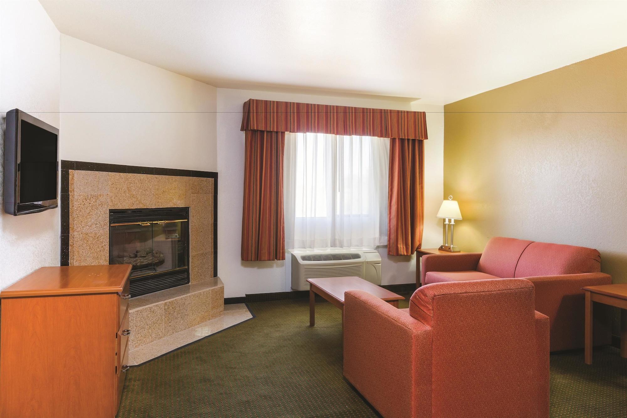 Hotel Baymont By Wyndham Tehachapi Extérieur photo