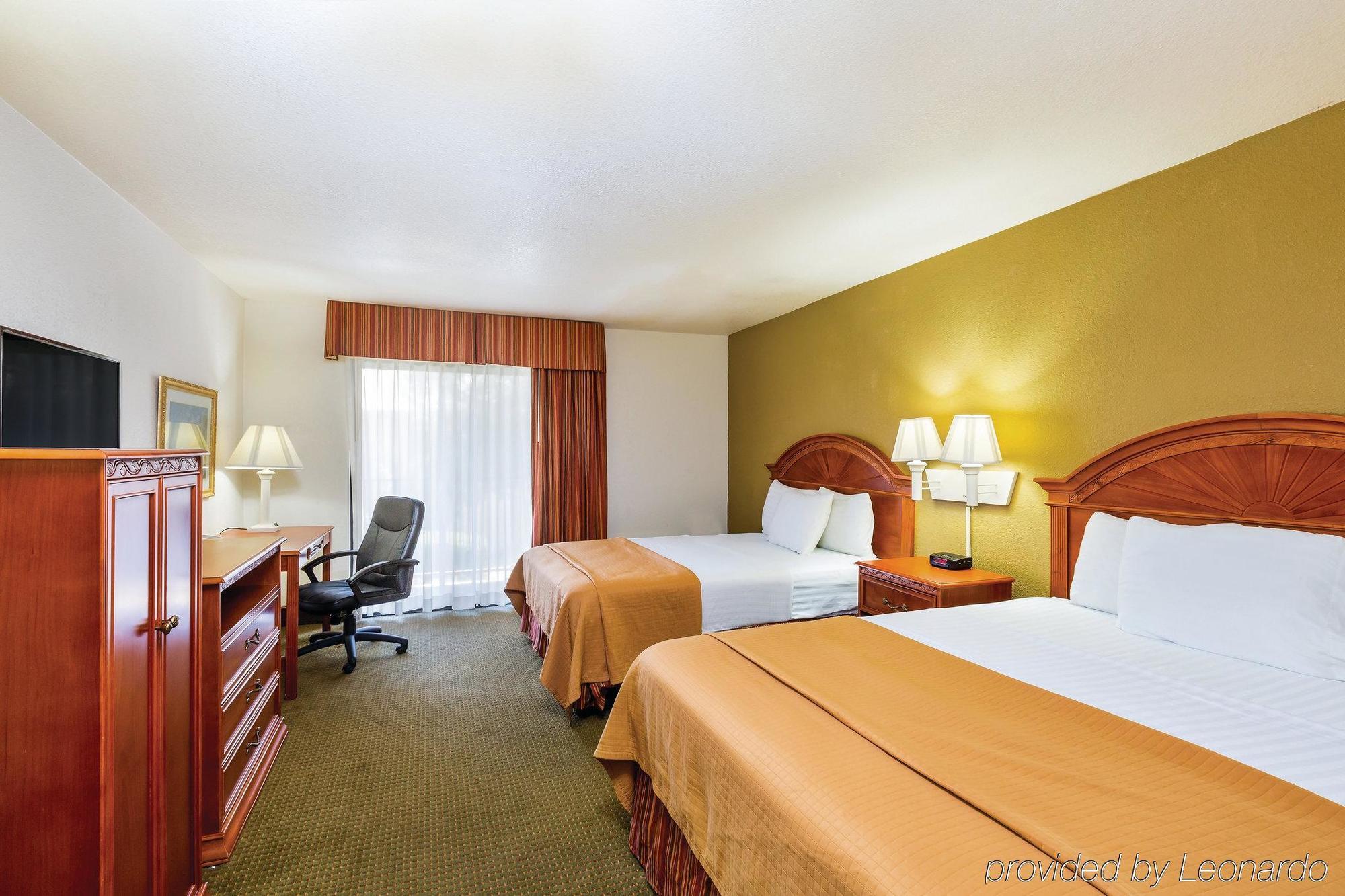 Hotel Baymont By Wyndham Tehachapi Extérieur photo