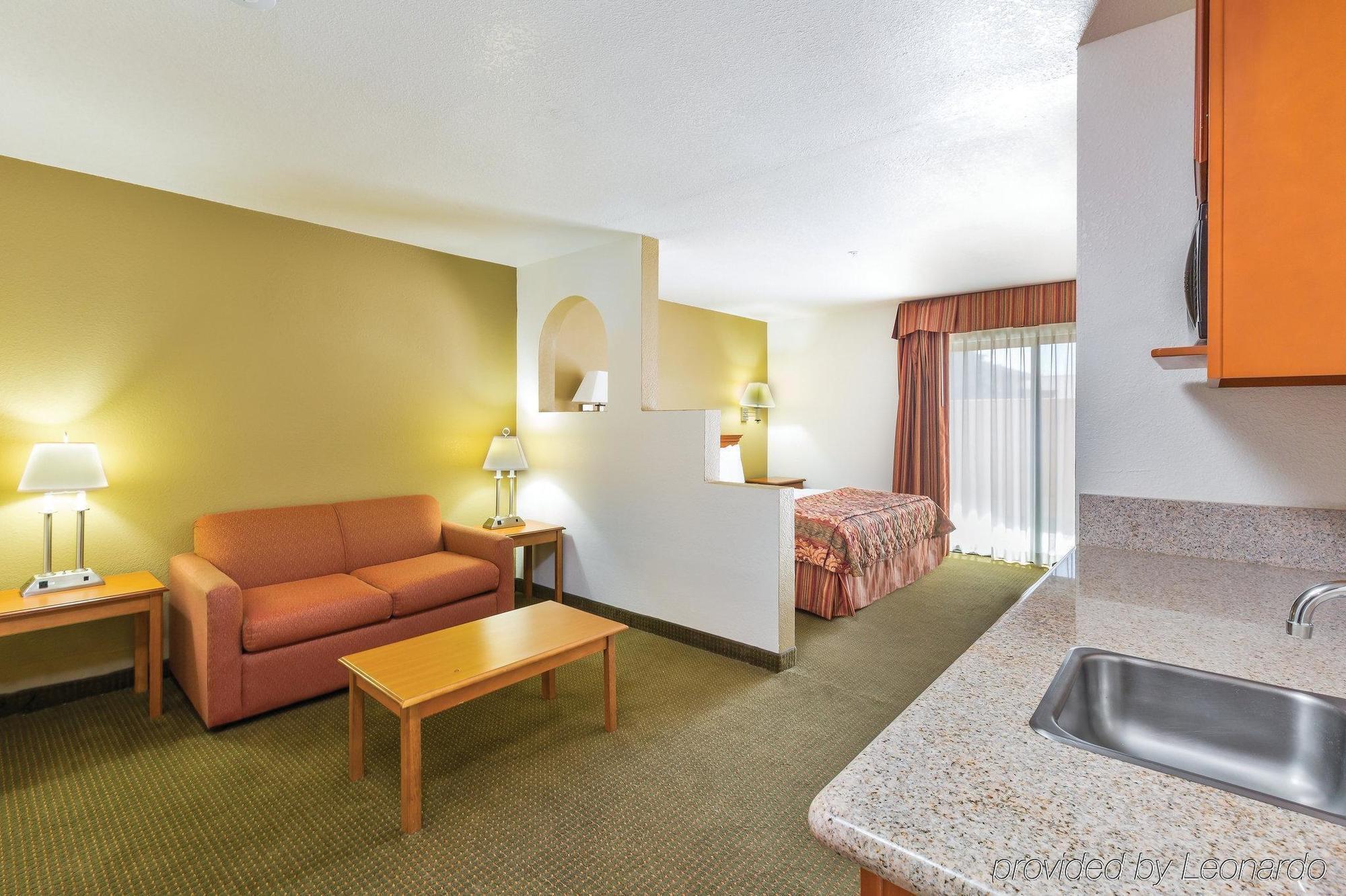 Hotel Baymont By Wyndham Tehachapi Extérieur photo